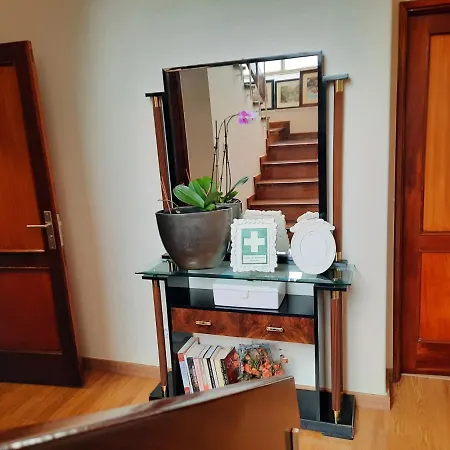 بيت ضيافة Maia Oporto Suites